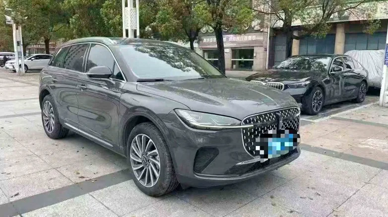 林肯冒险家 正面外观二