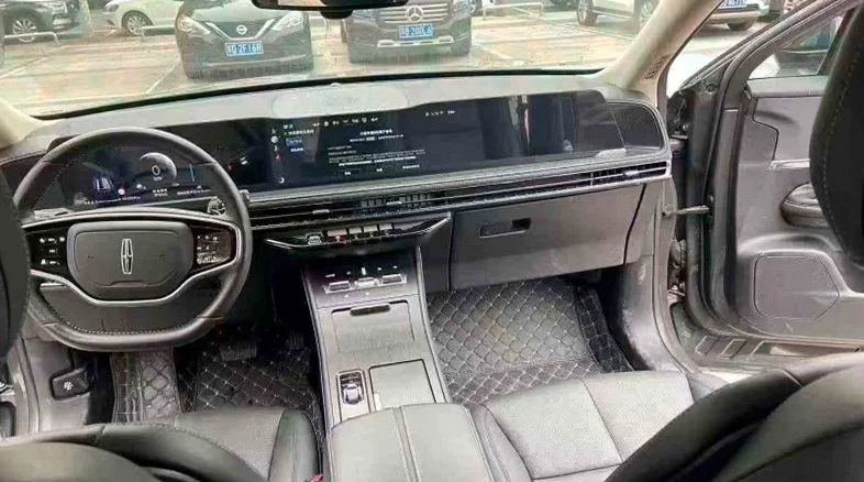 林肯冒险家 后面外观三