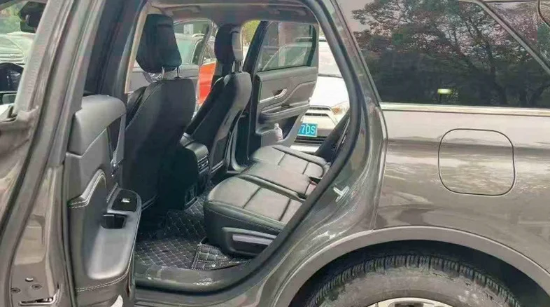 林肯冒险家 后面外观二