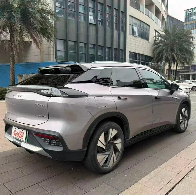 传祺LXplus 内饰前排