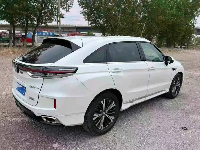 本田URV 内饰后排