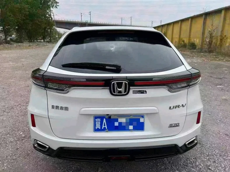 本田URV 驾驶室