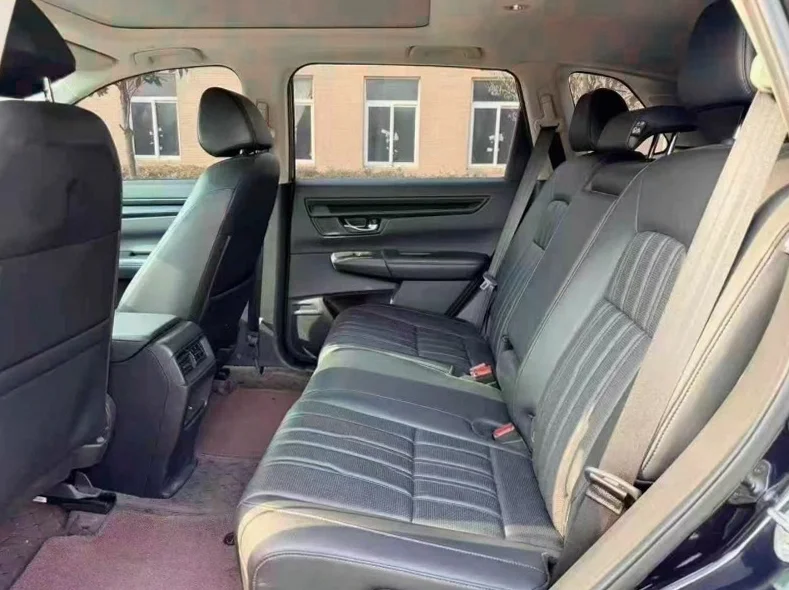 本田皓影 后面外观三