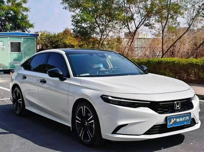 本田型格 正面外观二