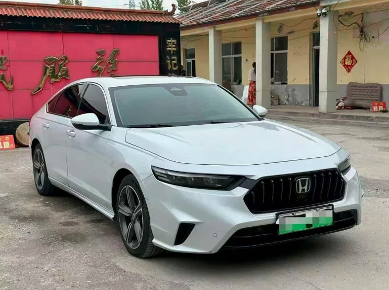 本田英诗派 正面外观三