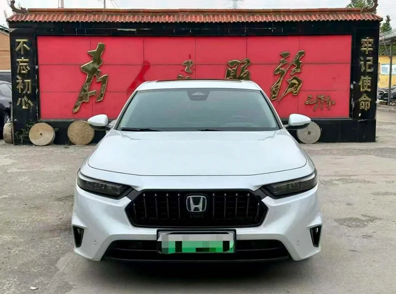 24年本田英仕派新能源2.0L智尊版