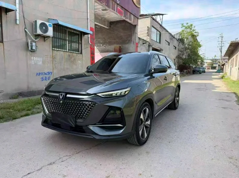 长安汽车欧尚 正面外观二