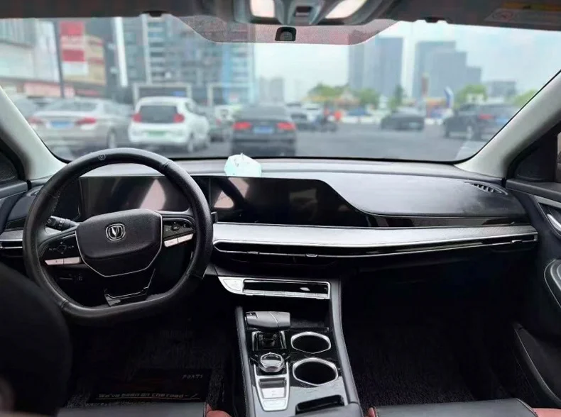 长安汽车逸动 后面外观一