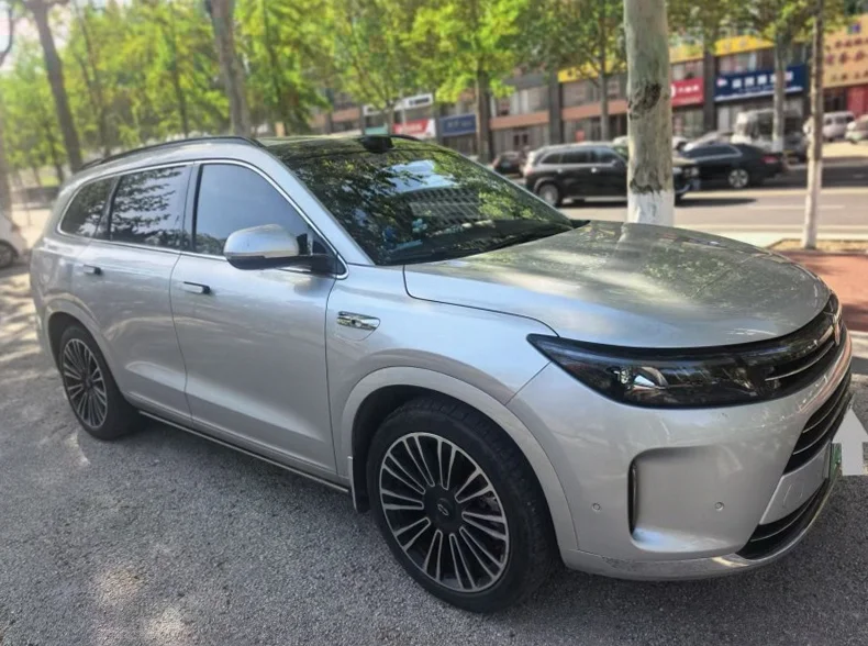 华为智选问界 正面外观二