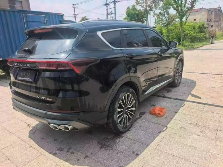 奇瑞捷途 驾驶室