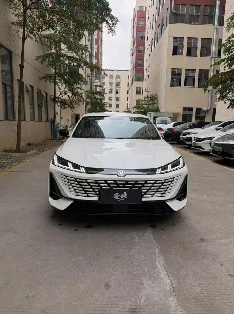 25年长安逸动劲享版