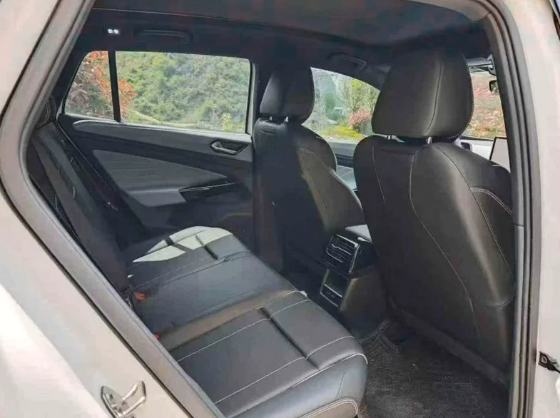 大众ID 内饰后排