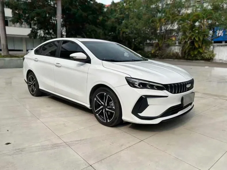 吉利缤瑞 正面外观二