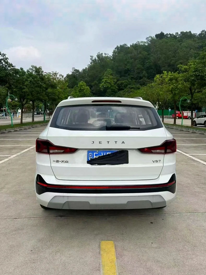 大众捷达 驾驶室