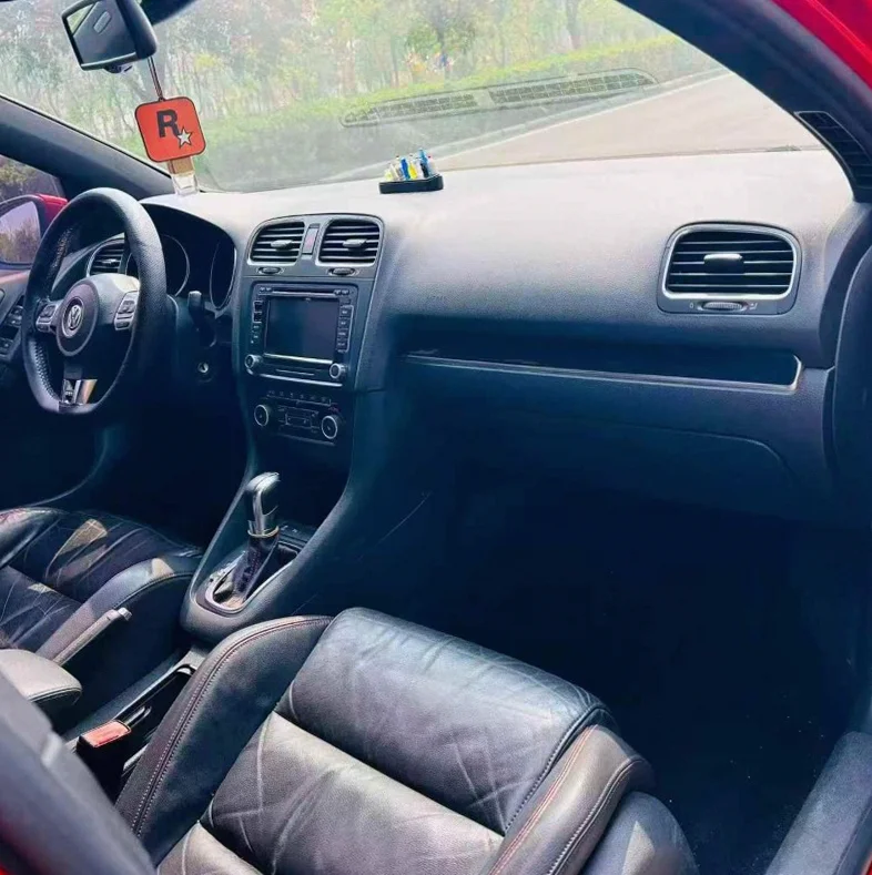 大众高尔夫 后面外观二