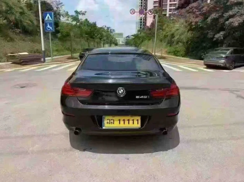 宝马6系 驾驶室