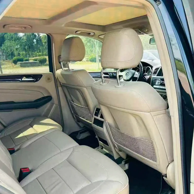 奔驰ML 后面外观三