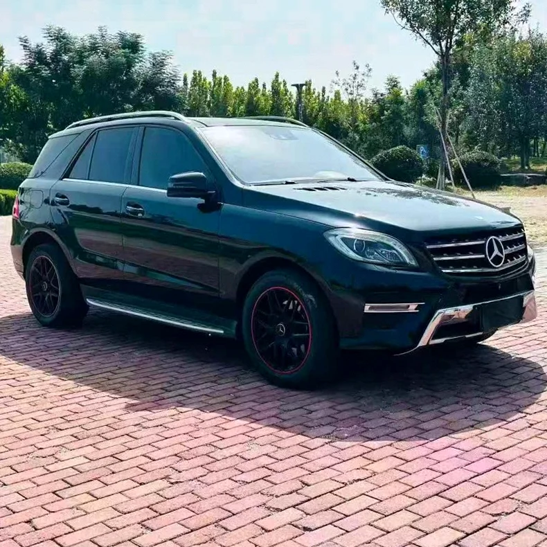 奔驰ML 正面外观二