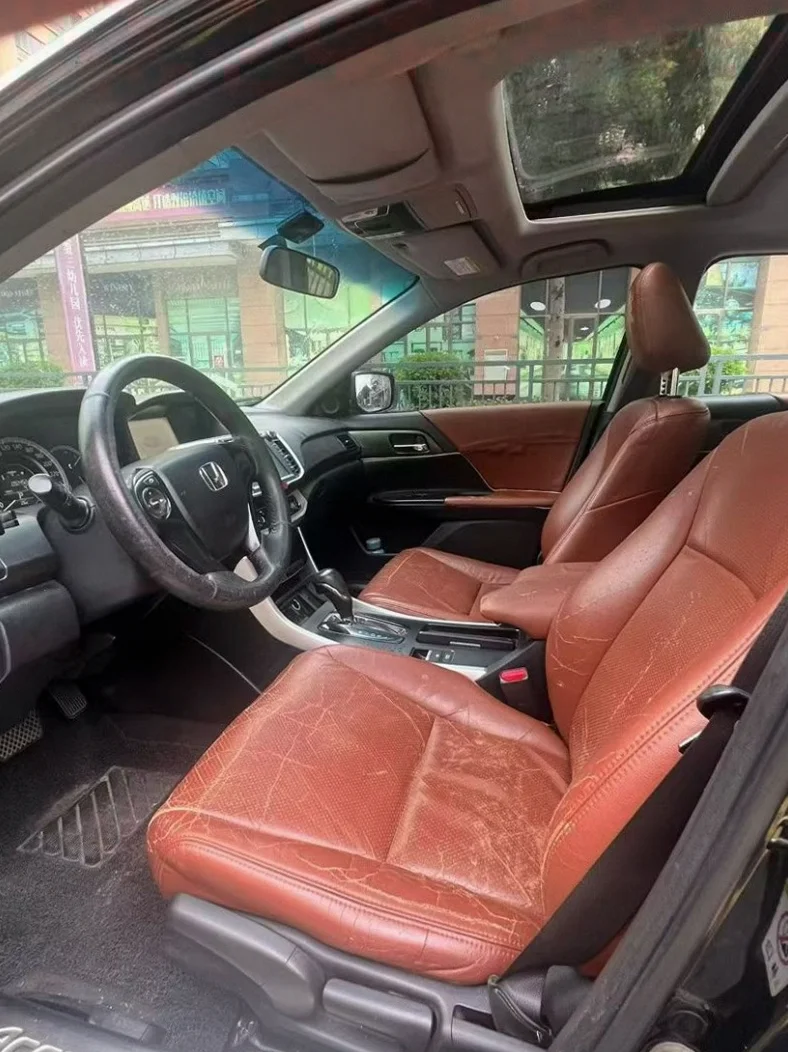 本田雅阁 正面外观二