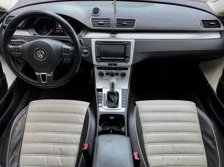 大众CC 内饰后排