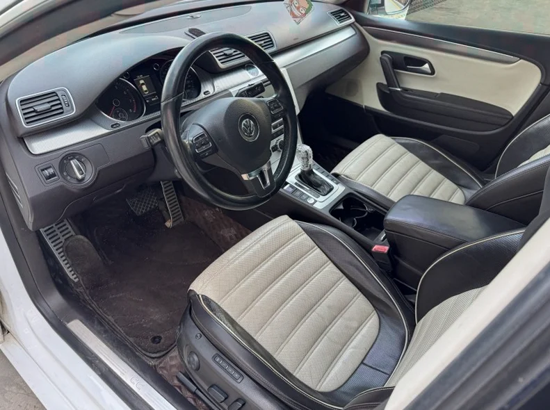 大众CC 后面外观二