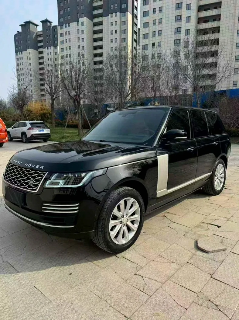 路虎揽胜行政 正面外观二