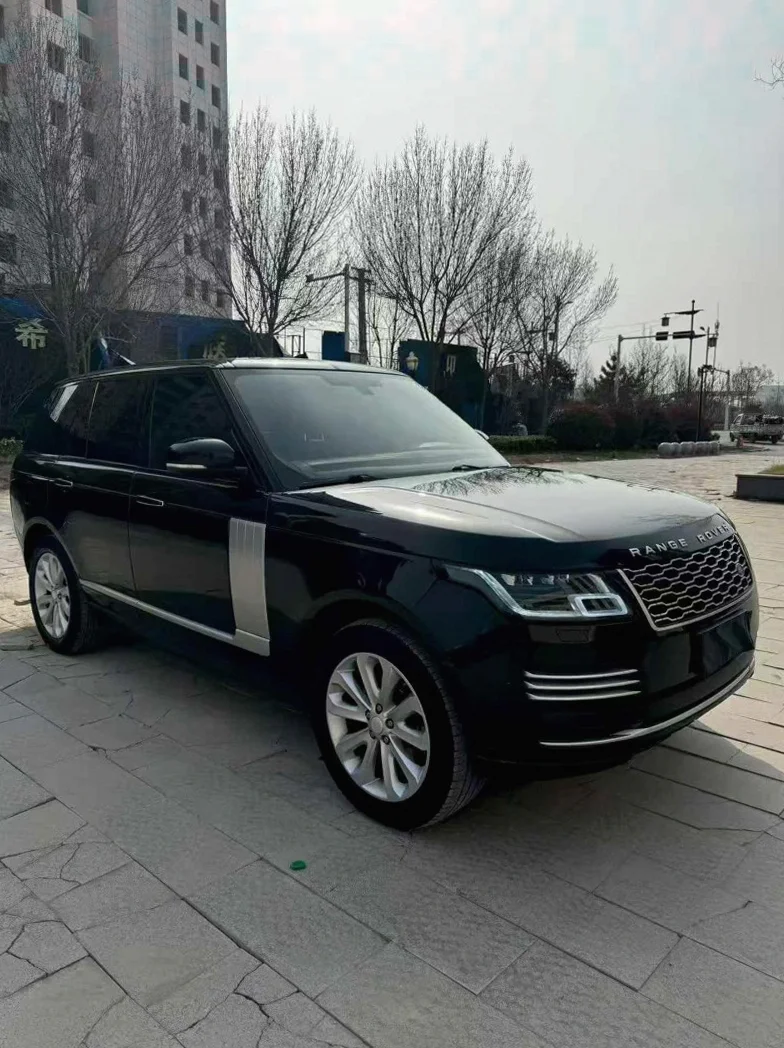 路虎揽胜行政 正面外观三