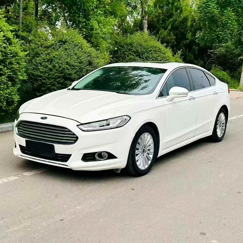 福特蒙迪欧 正面外观二