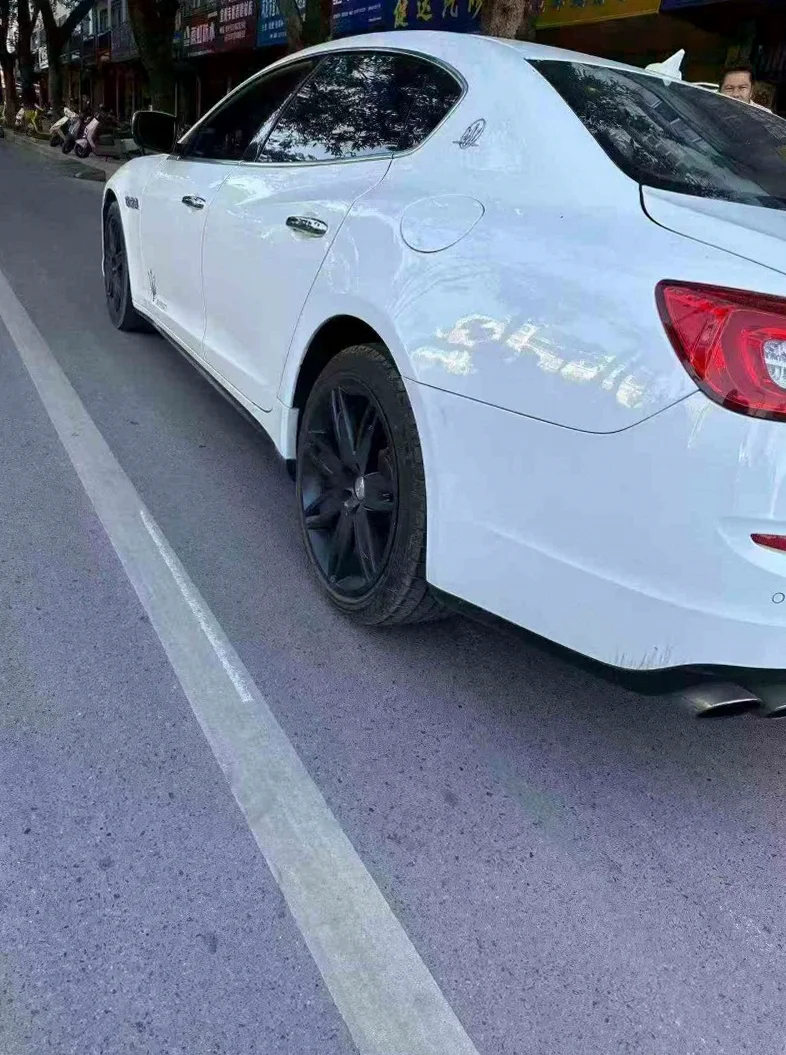 玛莎拉蒂总裁 内饰前排