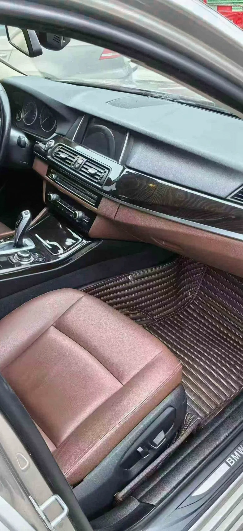 宝马5系 内饰前排