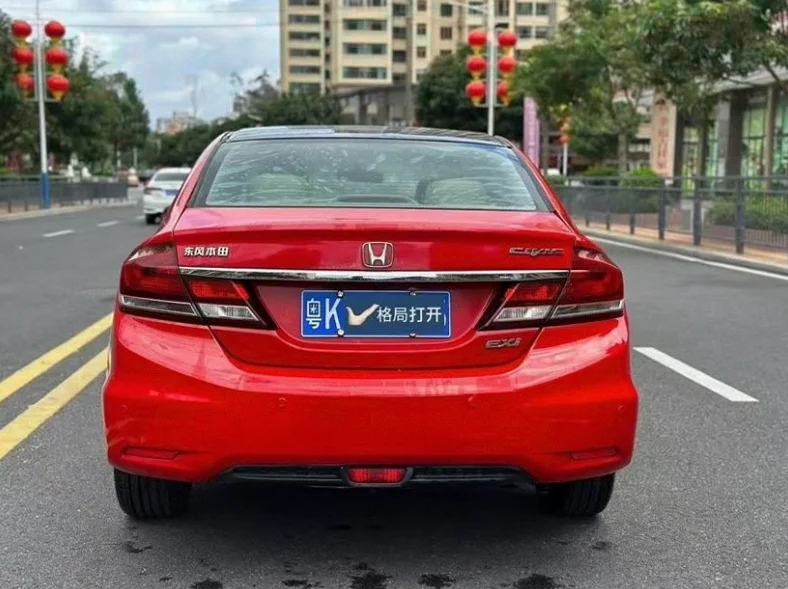 本田思域 驾驶室