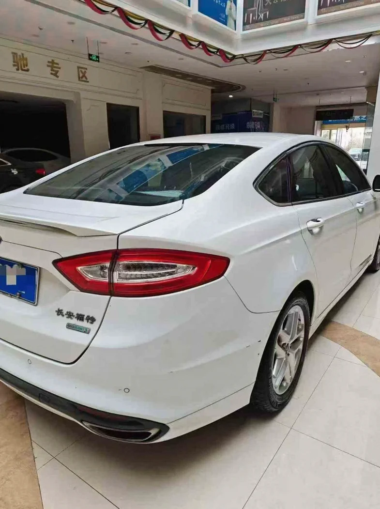 福特蒙迪欧 后面外观三