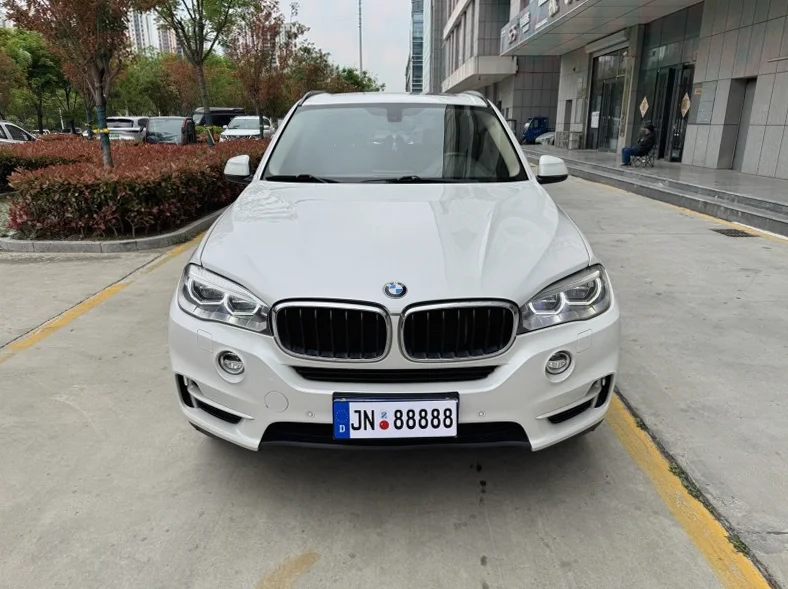 17年宝马X1 2.0T四驱豪华