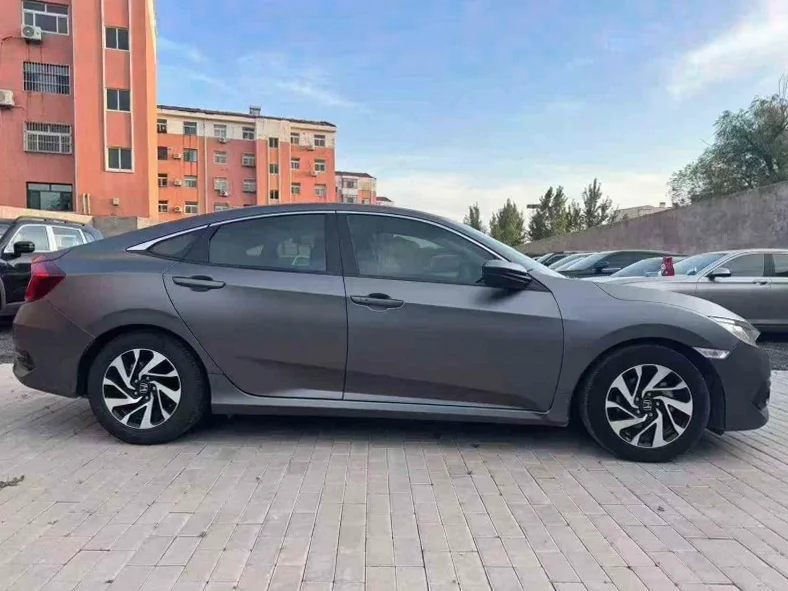 本田思域 内饰后排