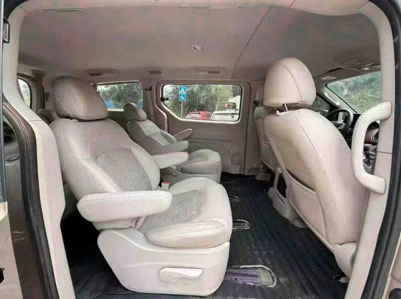 大通G10 后面外观三