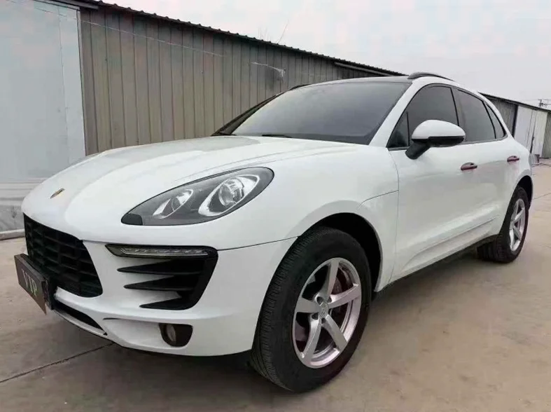 保时捷Macan 正面外观二