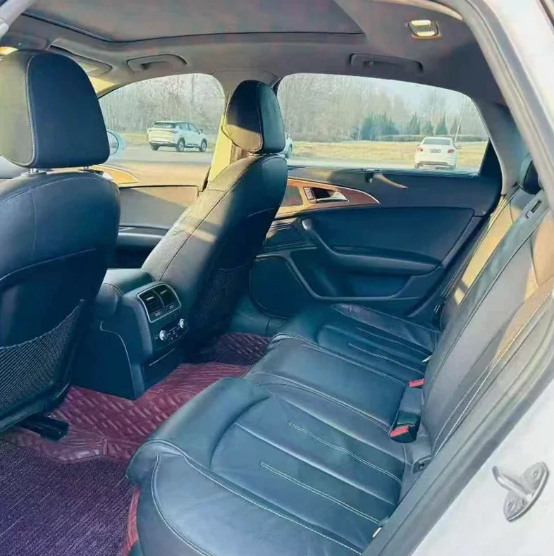 奥迪A6L 后面外观一