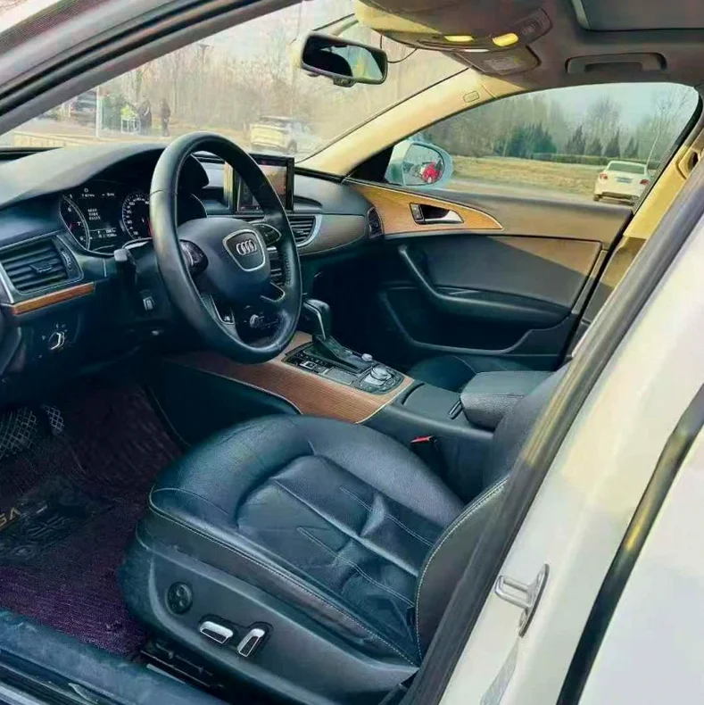 奥迪A6L 正面外观三