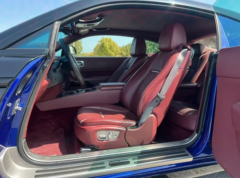 劳斯莱斯魅影 后面外观二