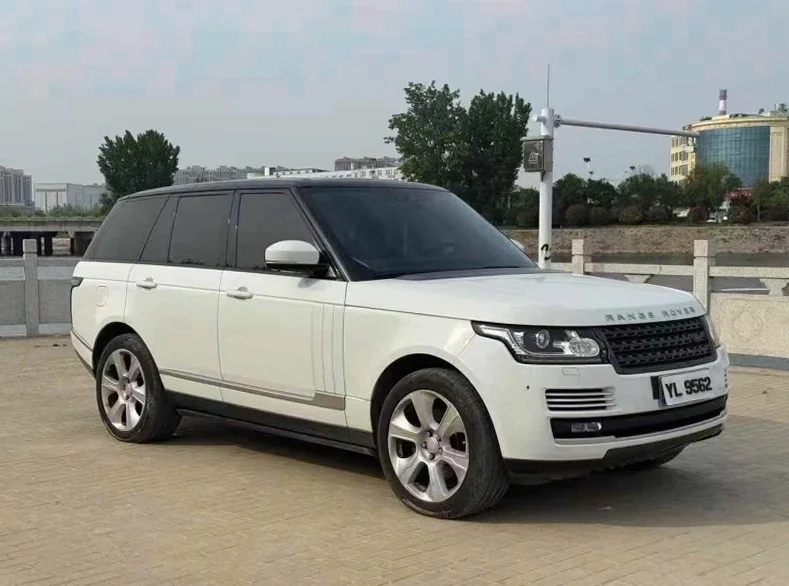 路虎揽胜行政 正面外观二