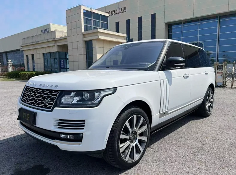 路虎揽胜行政 正面外观二