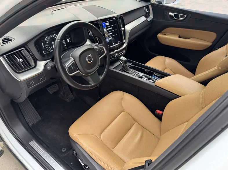 沃尔沃XC60 后面外观二