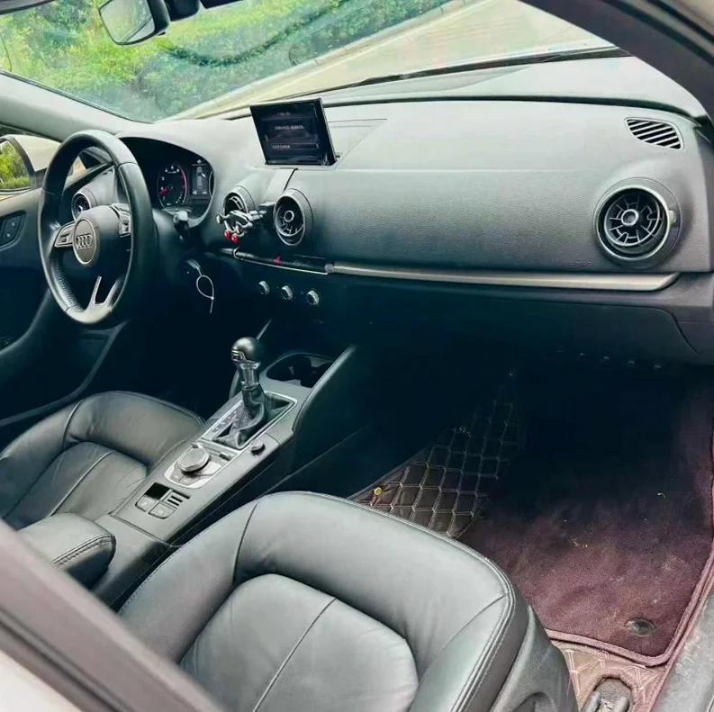 奥迪A3 后面外观二