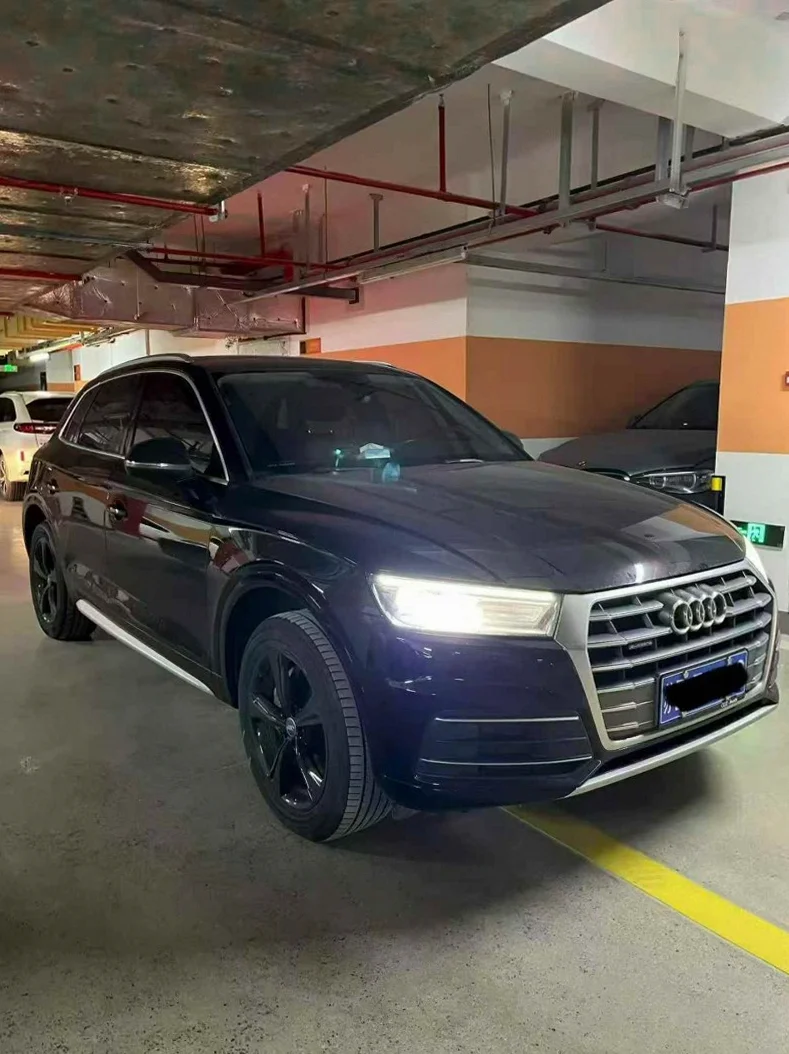 奥迪Q5 正面外观二