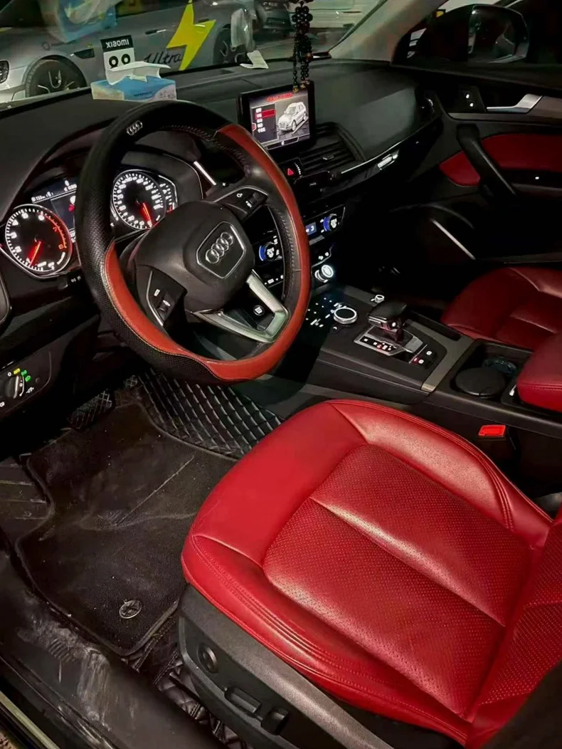 奥迪Q5 后面外观一