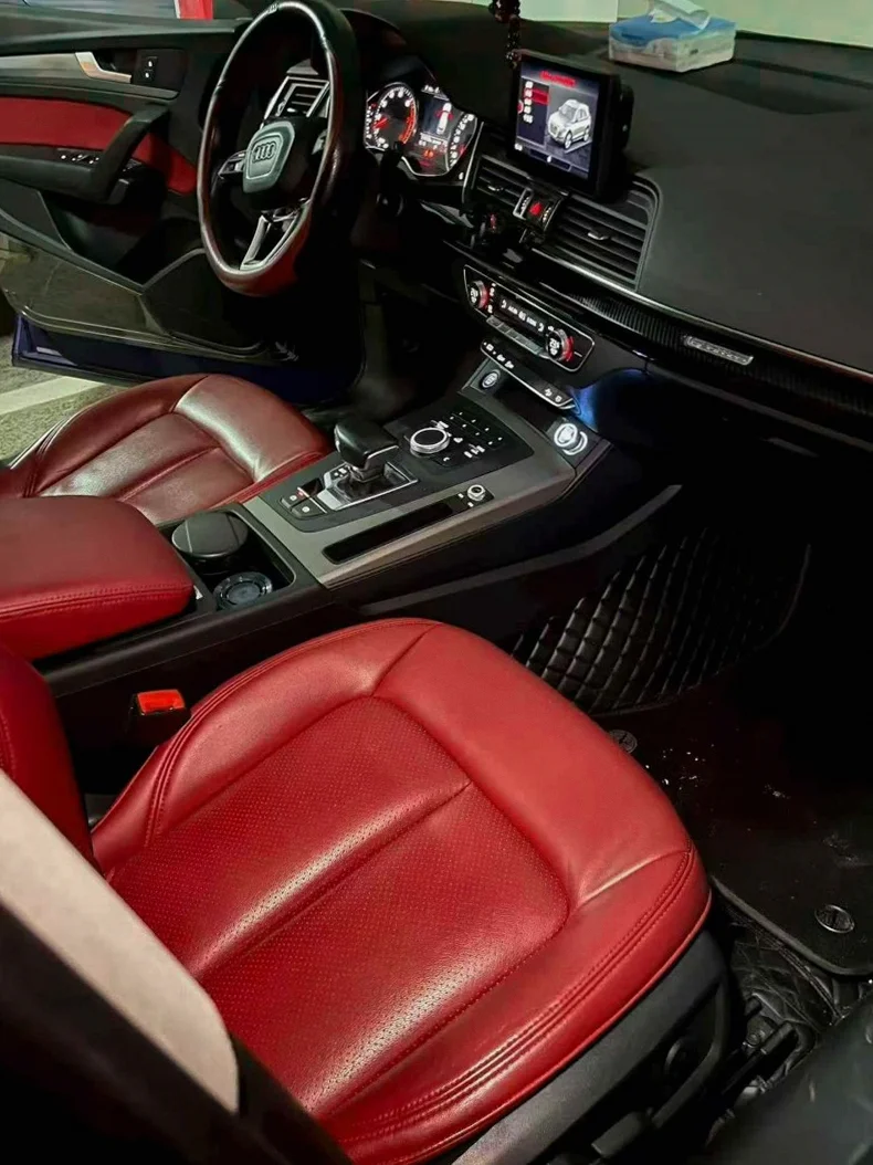 奥迪Q5 后面外观三