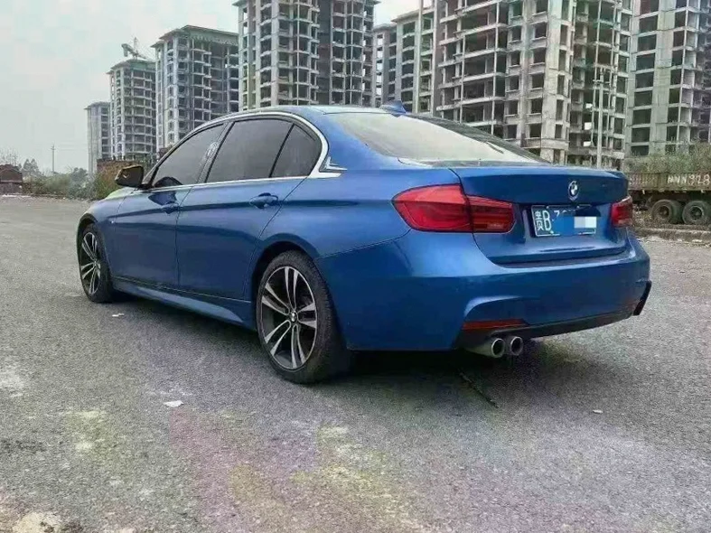 宝马3系 驾驶室