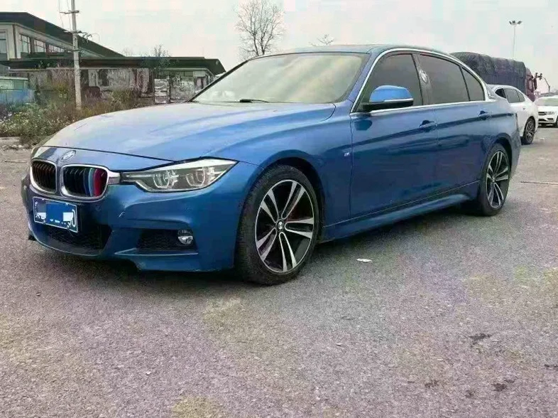 宝马3系 正面外观二