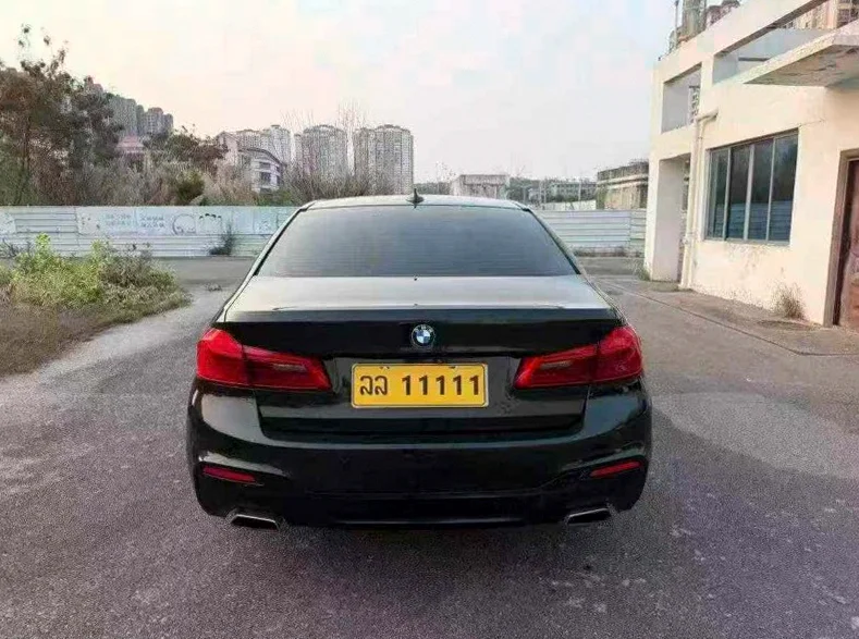 宝马5系 驾驶室