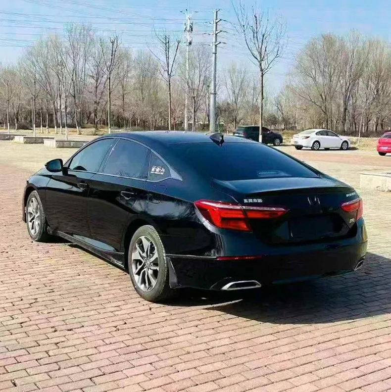 本田英诗派 内饰前排